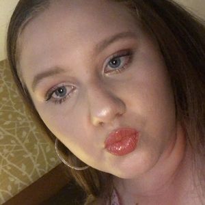 Meet your Posher, Haylee